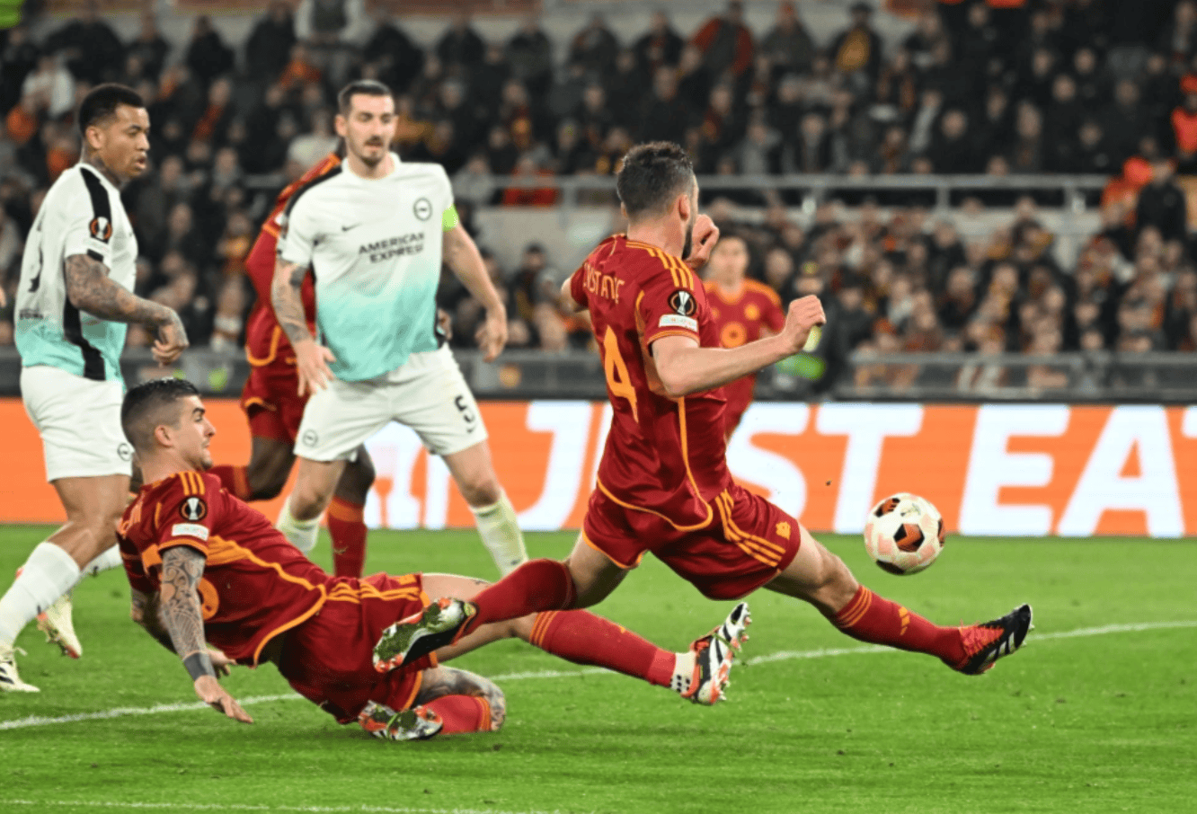 关于罗马迎欧超杯关键赛；赛后战术微调；气氛紧张；资深球员宣示担当的信息