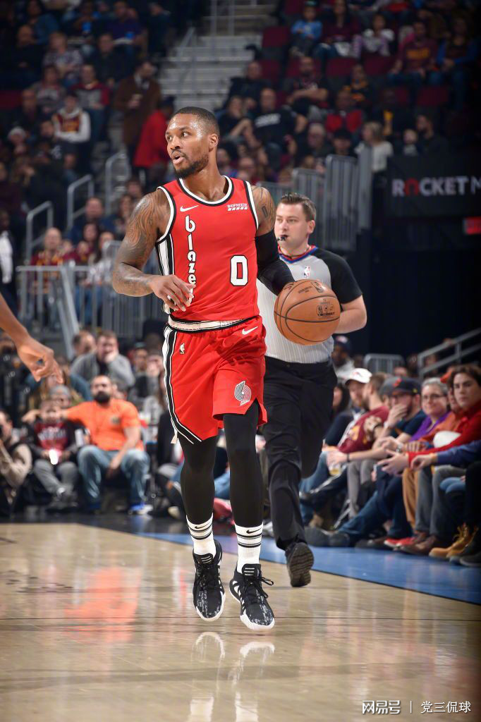 爱游戏-包含转折点波特兰开拓者遗憾出局，欧超杯今夜攻防权衡，质疑声仍在，纪律约束更严格的词条